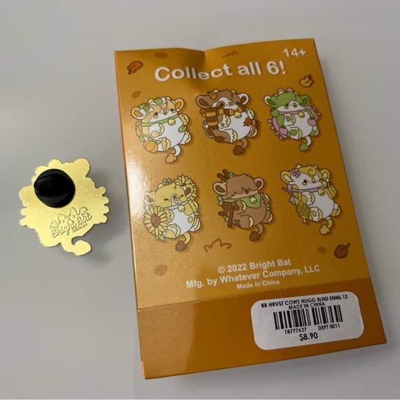 Bright Bat Design Harvest Cows Blind Bag Cow Nuggets Mystery Enamel Pin - Apple - Picture 2 of 3